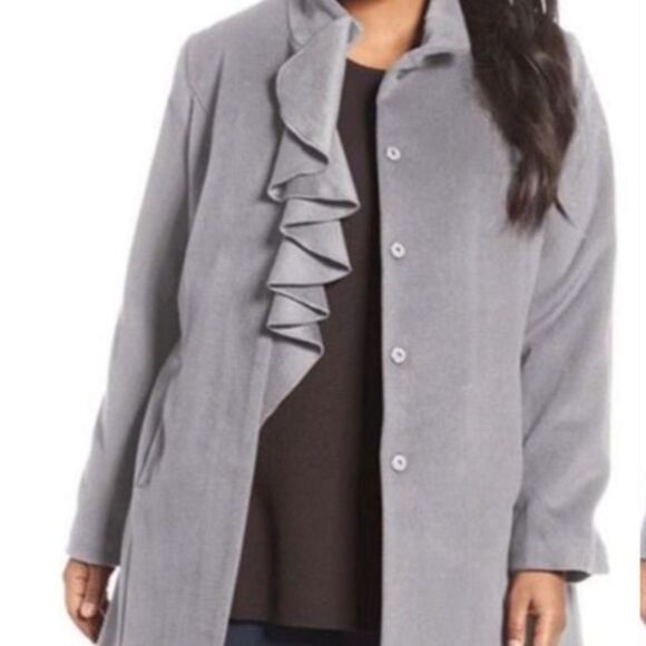 T Tahari Plus Size Kate Fall Winter Wool Cashmere Grey Coat with ruffles - Picture 3 of 12